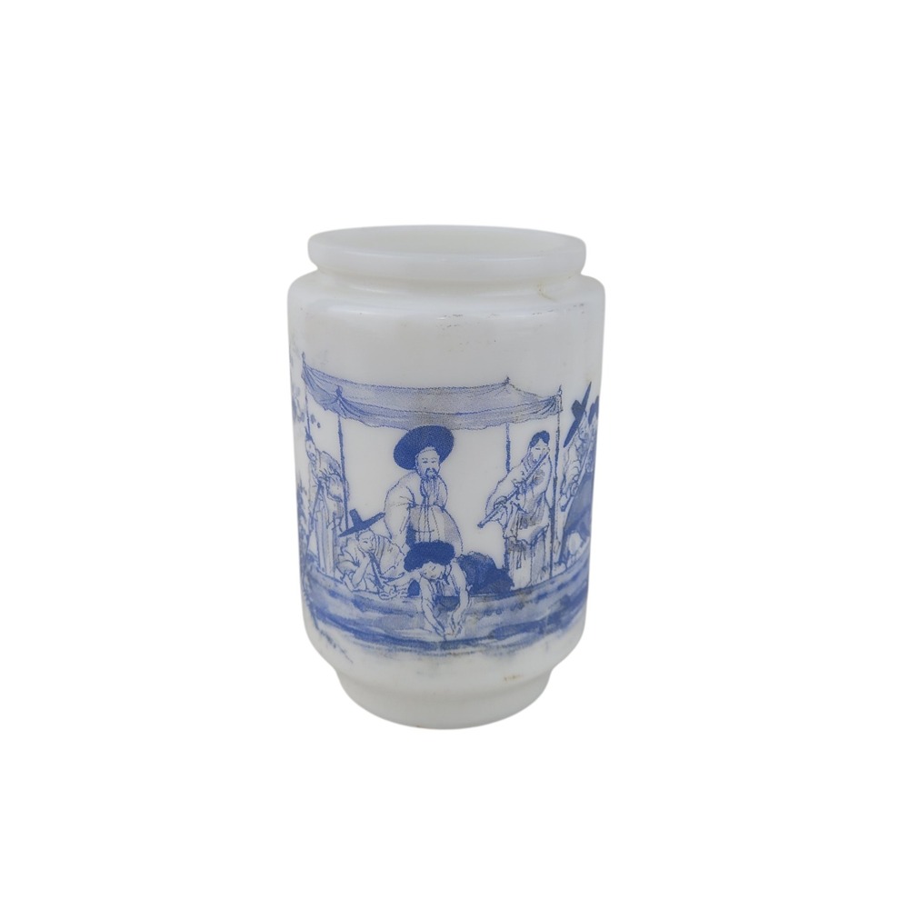 Vintage Blue‎ White Milk Glass Chinoiserie Vase Asian Scene Transferware 4.5"